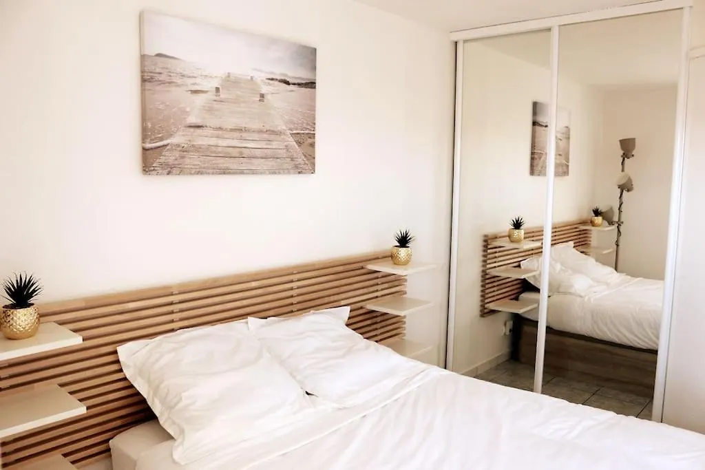 Port-Frejus, Le Paladien, Appartement 2 Pieces Climatise, Terrasse & Parking Frejus