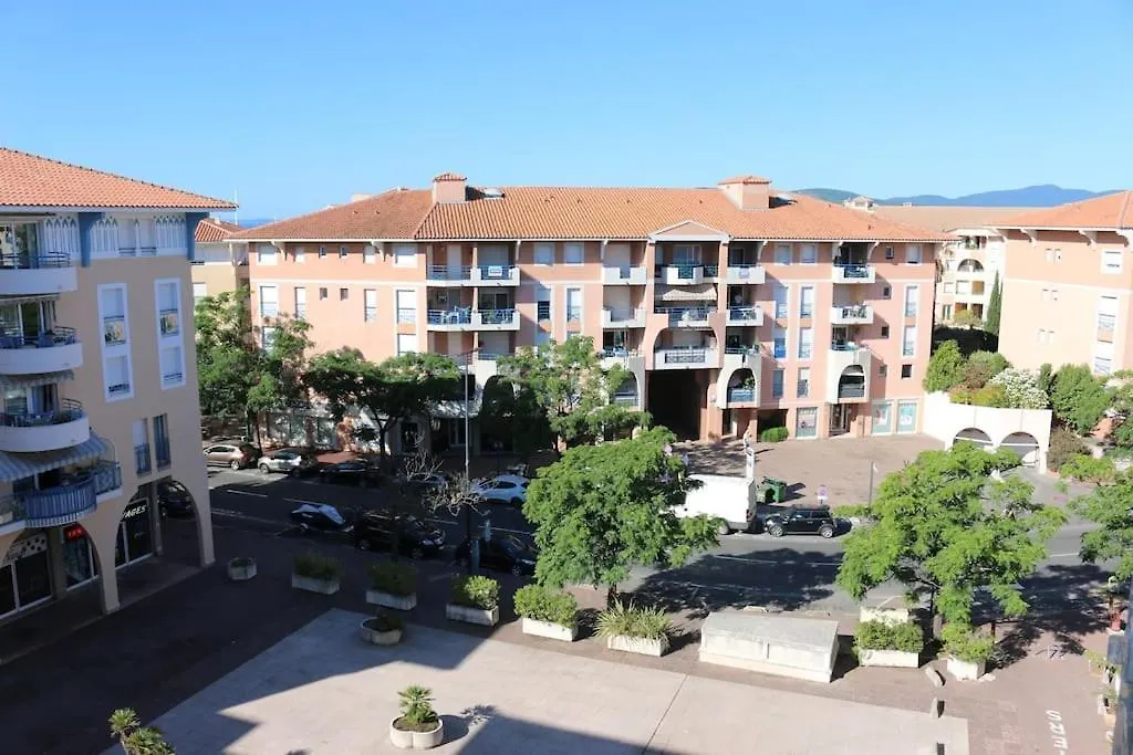 Port-Frejus, Le Paladien, Appartement 2 Pieces Climatise, Terrasse & Parking 0*, Frejus