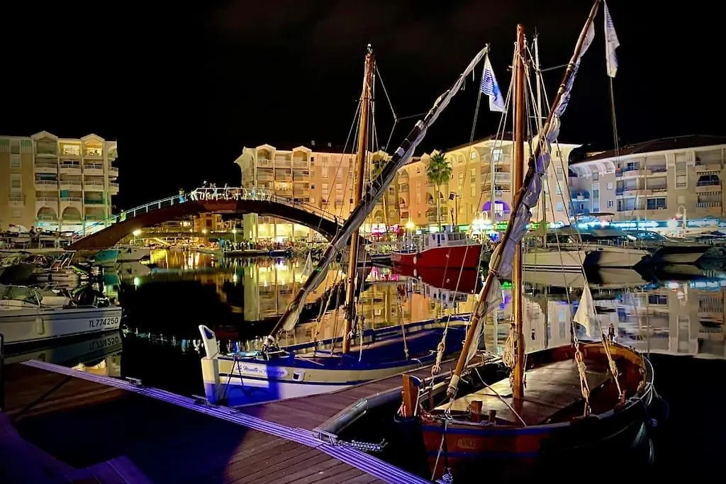 Port-Frejus, Le Paladien, Appartement 2 Pieces Climatise, Terrasse & Parking Francja