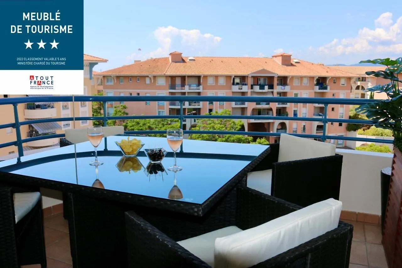 Port-Frejus, Le Paladien, Appartement 2 Pieces Climatise, Terrasse & Parking